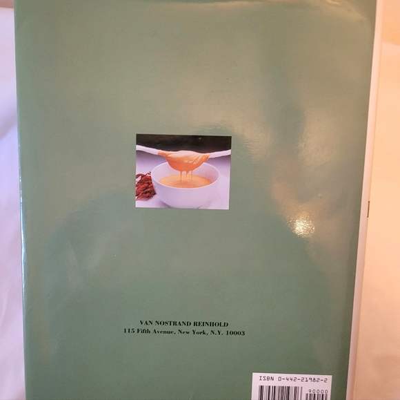 The Culinary Institute of America, The New Professional Chef, Fifth Edition - Picture 7 of 8